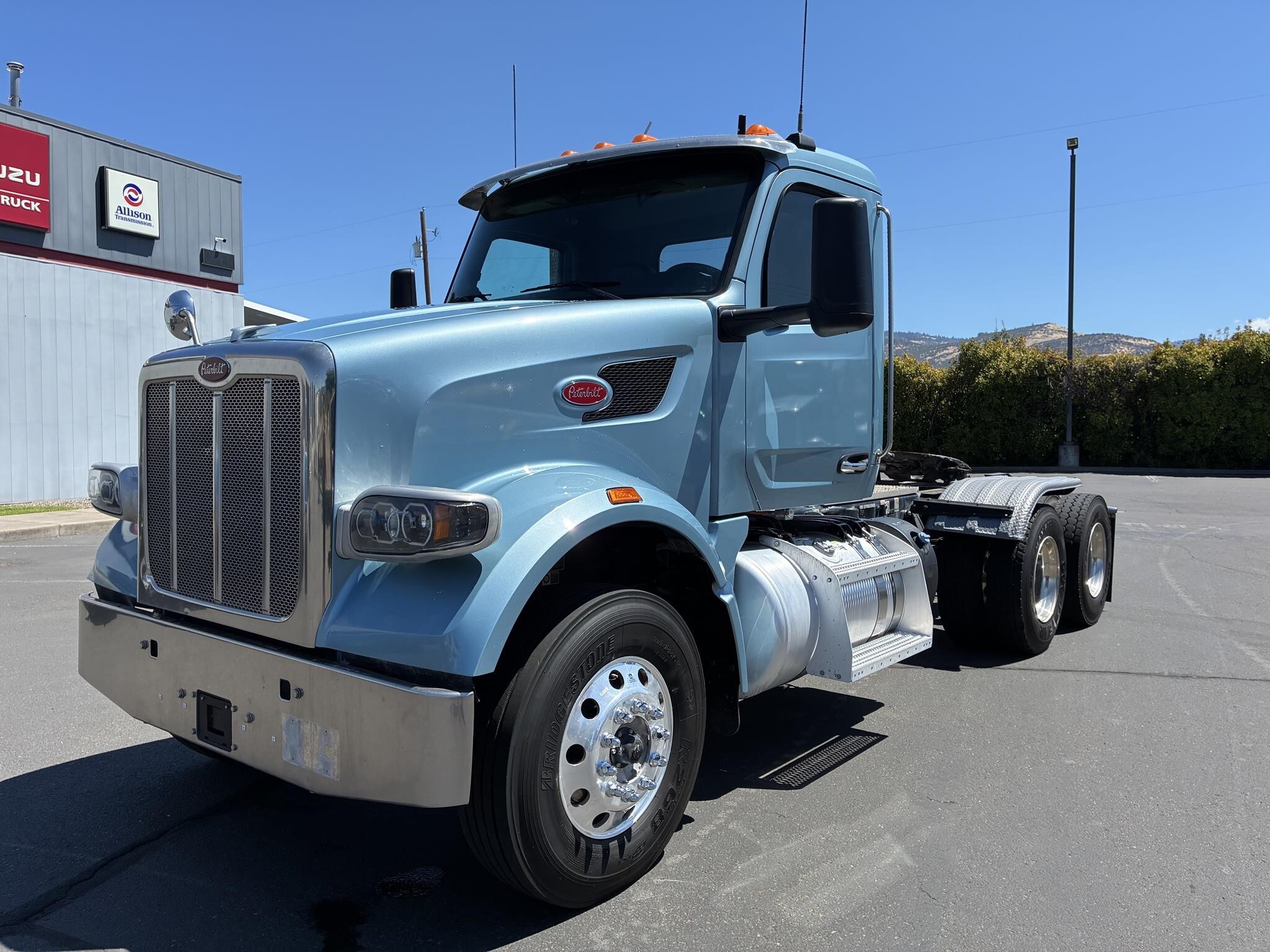 2023 PETERBILT 567 in Medford, OR