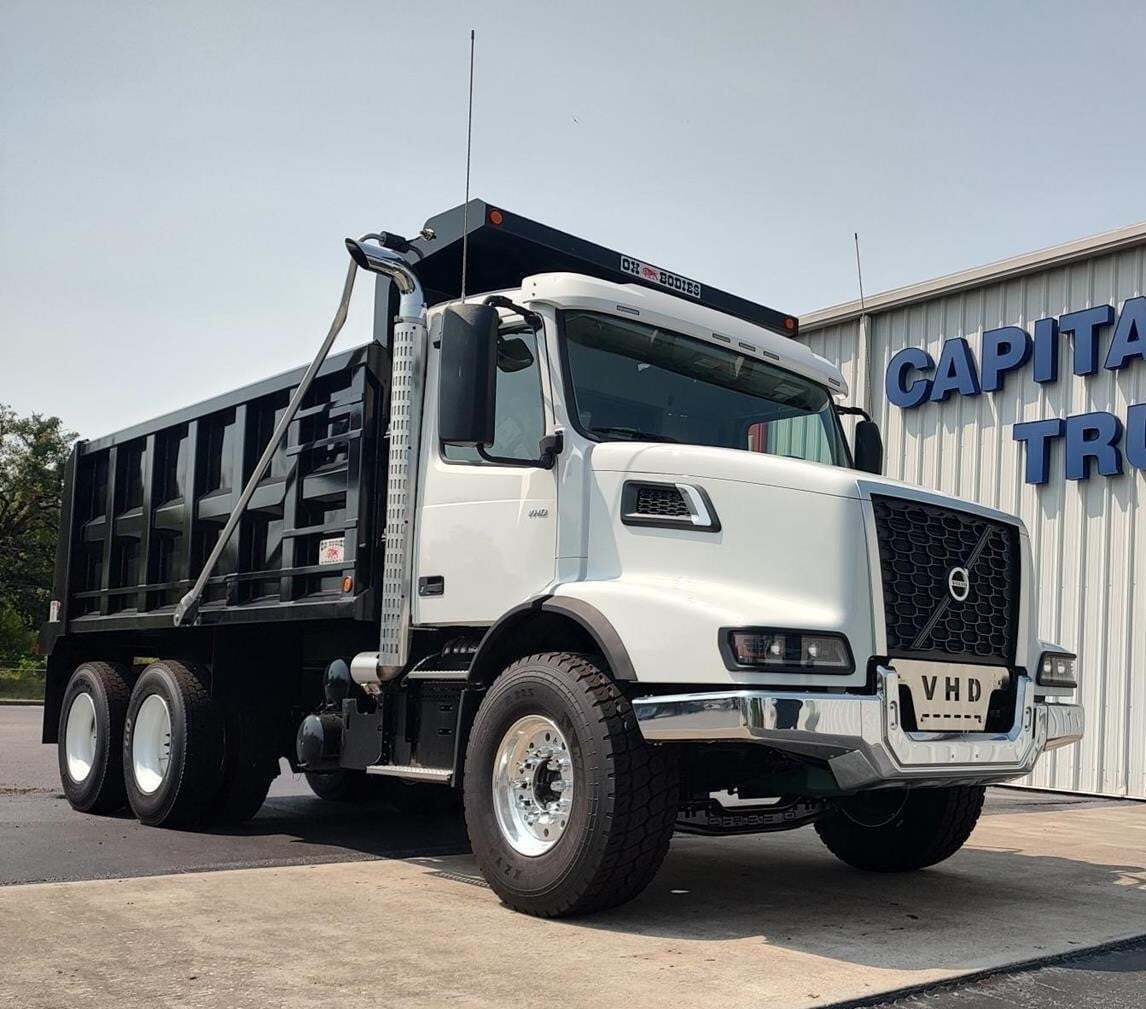 2027 VOLVO VHD64B300 in Montgomery, AL