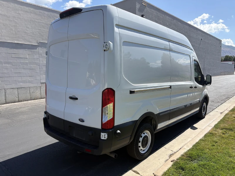 2022 FORD TRANSIT