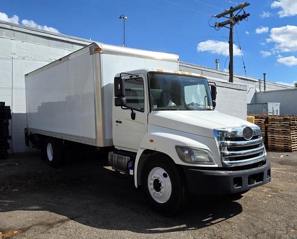 2014 HINO 268 in Delran, NJ