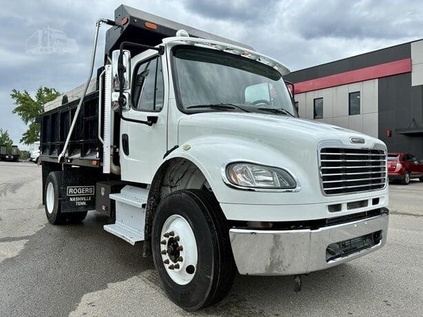 2020 FREIGHTLINER BUSINESS CLASS M2 106 in Chatham, VA