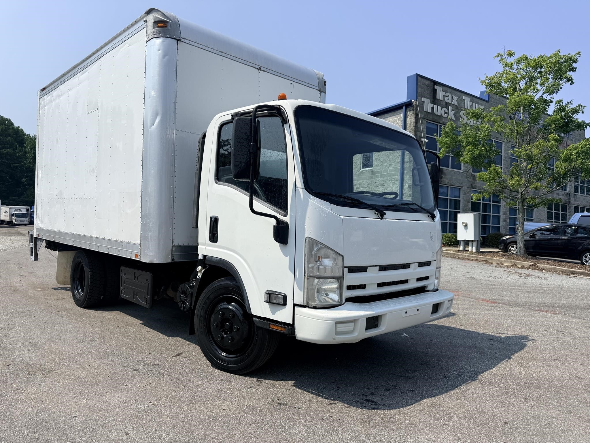 2014 ISUZU NQR in Morrow, GA