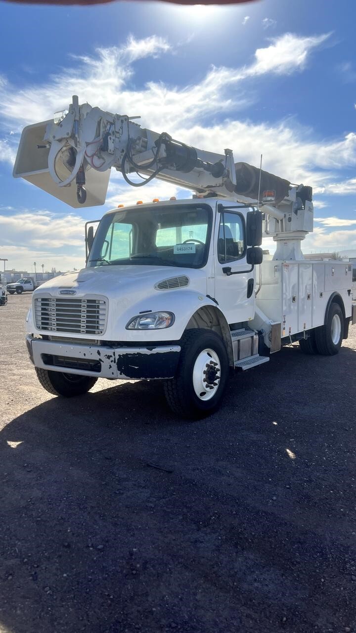 2019 FREIGHTLINER BUSINESS CLASS M2 106 in Phoenix, AZ