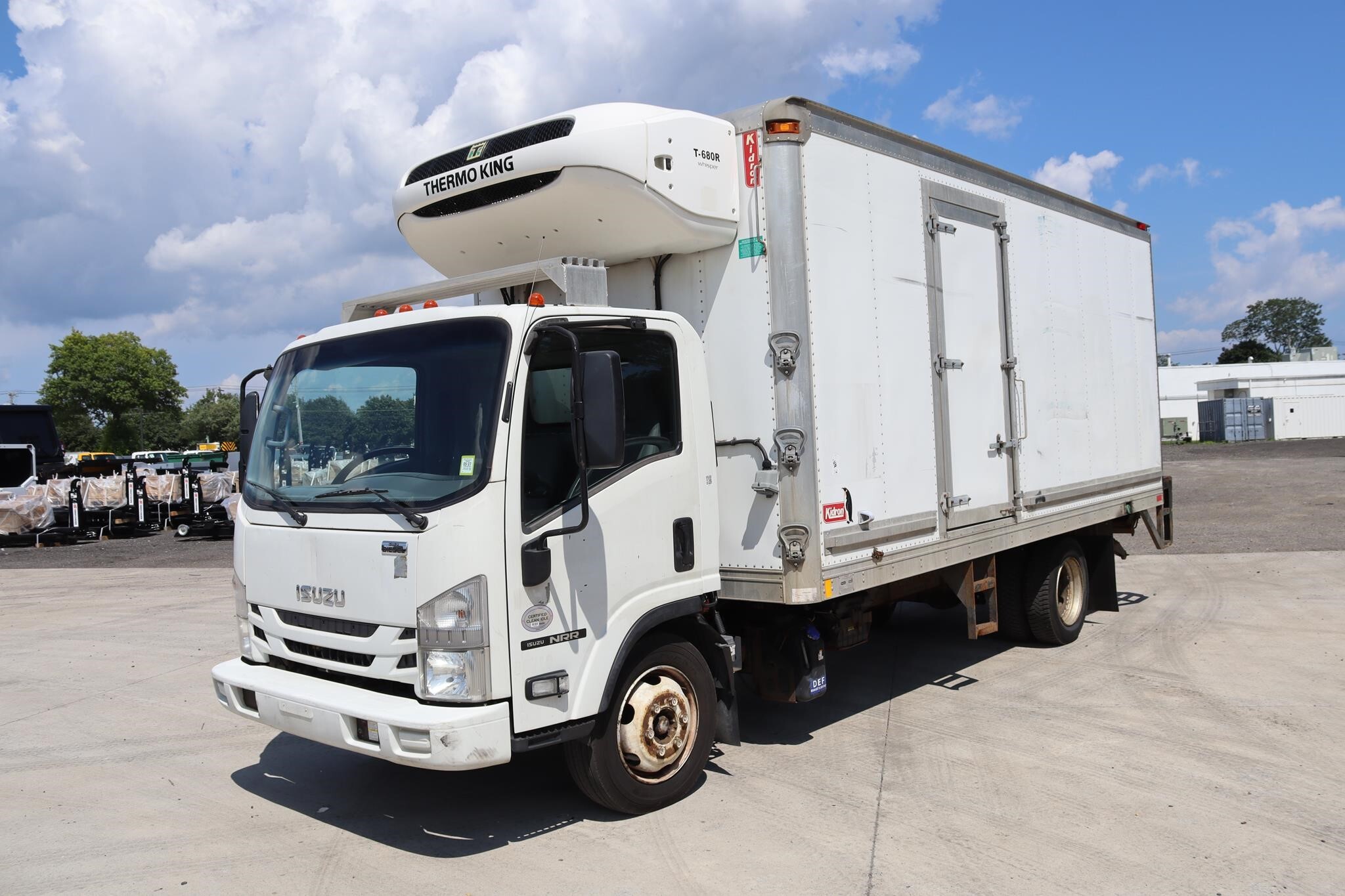 2016 ISUZU NRR in Ronkonkoma, NY
