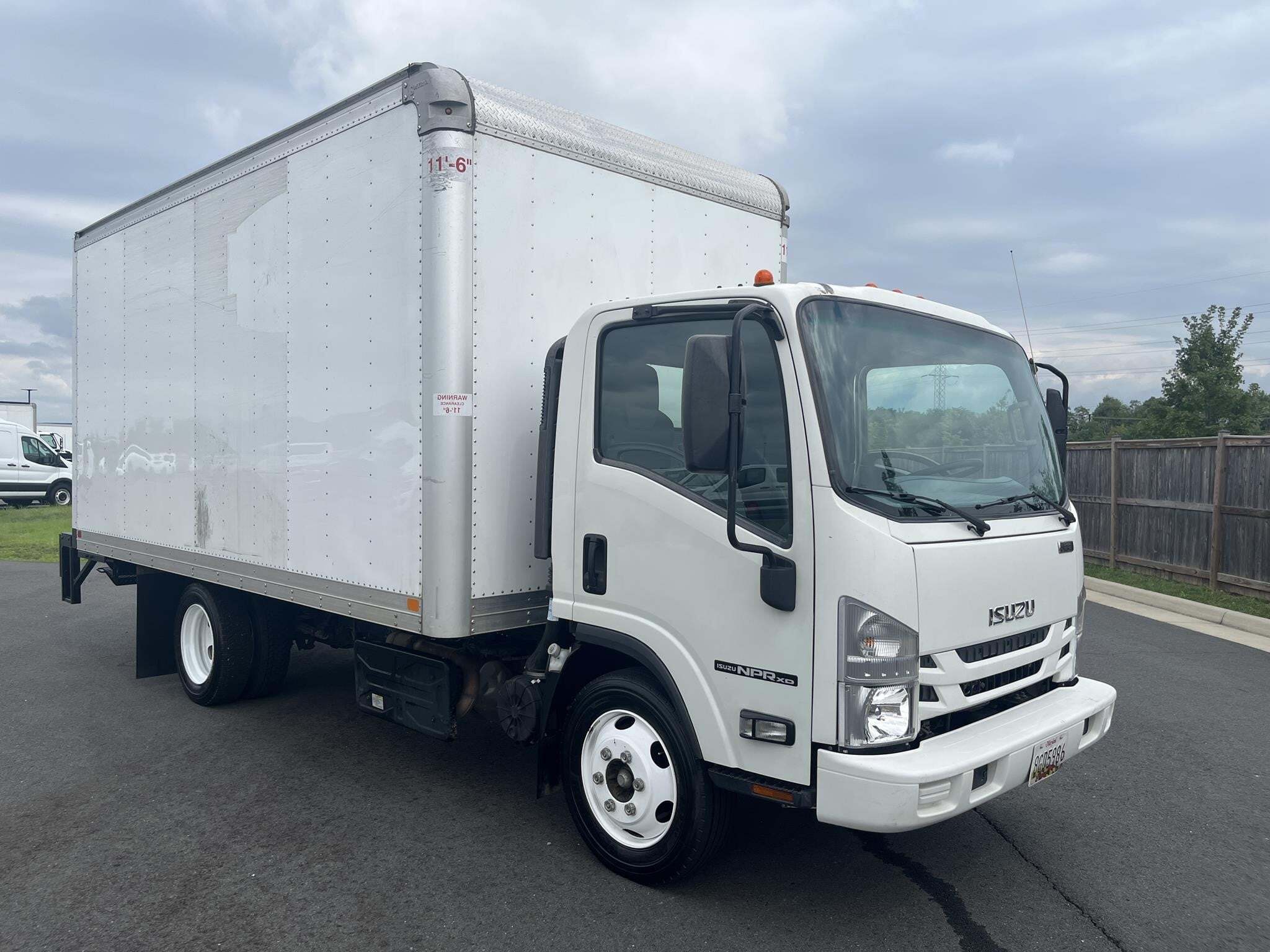 2022 ISUZU NPR XD in Sterling, VA