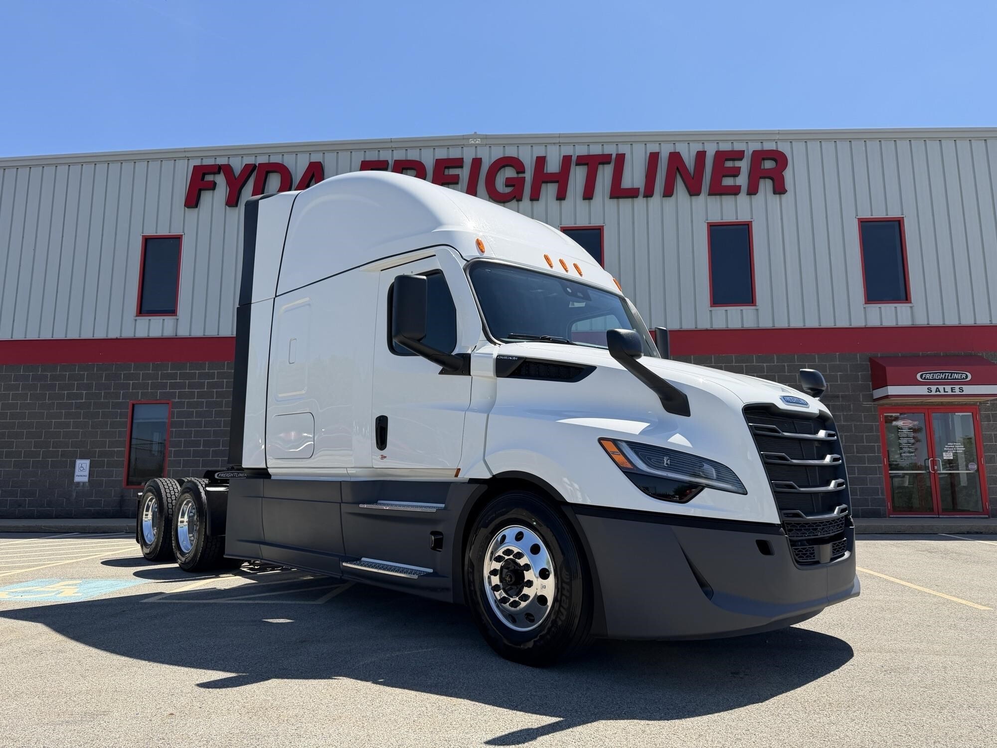2027 FREIGHTLINER CASCADIA 126 in Canonsburg, PA