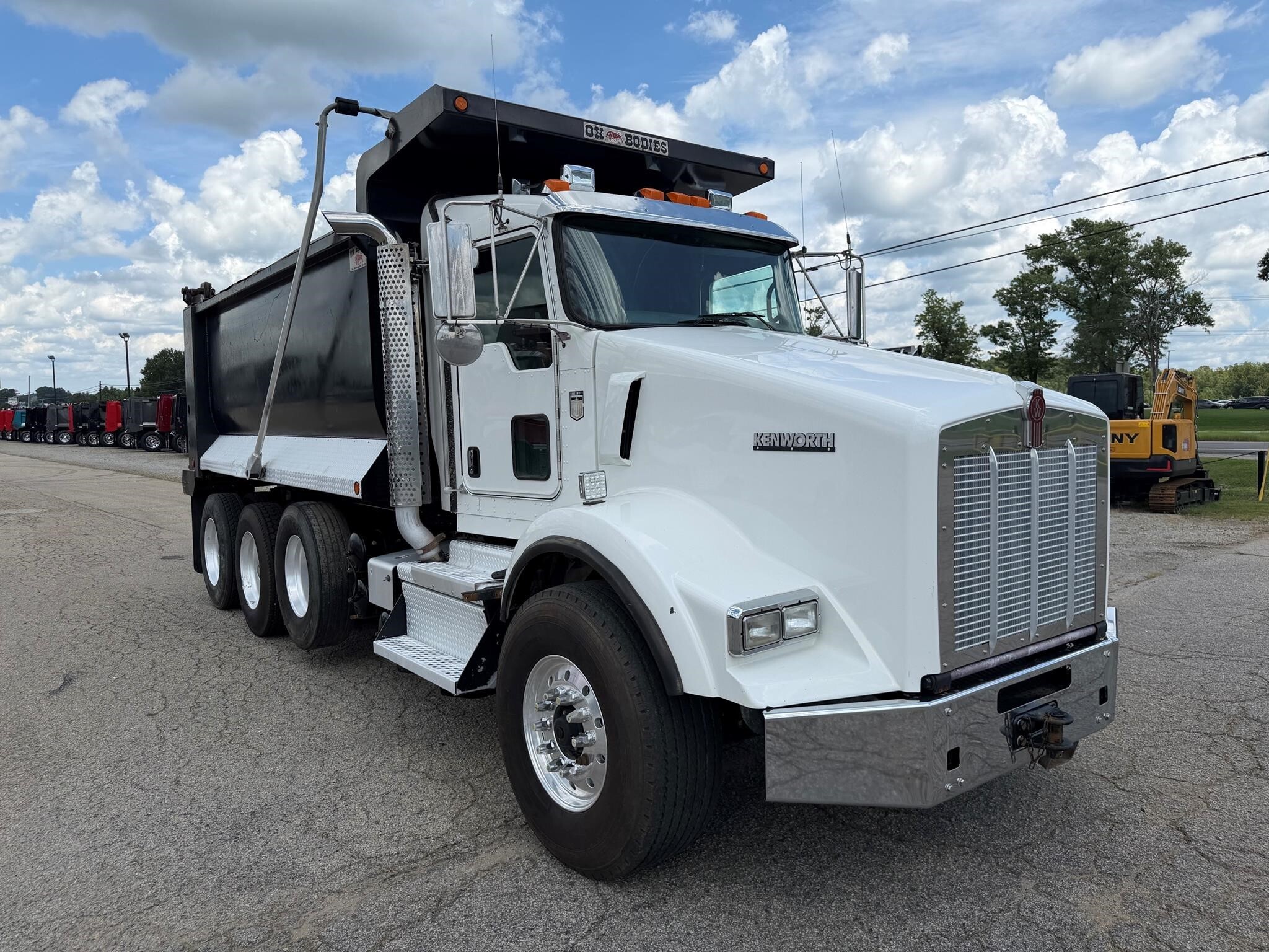 2020 KENWORTH T800 in Chatham, VA