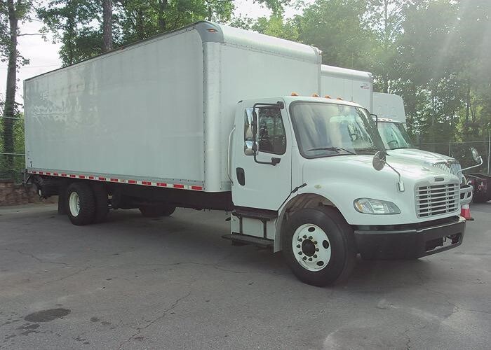 2019 FREIGHTLINER BUSINESS CLASS M2 106 in Charlotte, NC