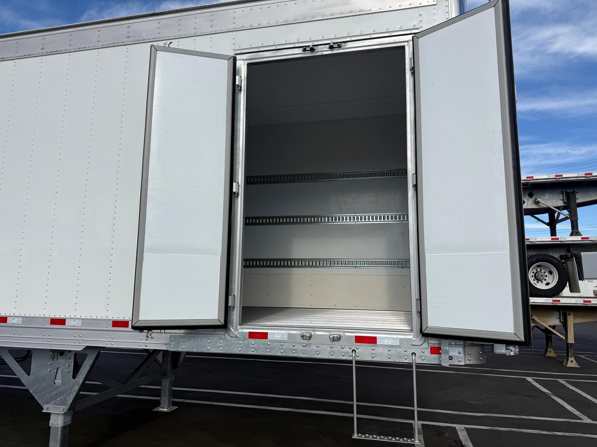 2027 HYUNDAI THERMOTECH in Salt Lake City, UT