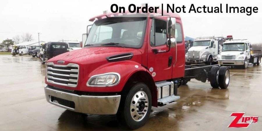 2027 FREIGHTLINER BUSINESS CLASS M2 106 in New Hampton, IA