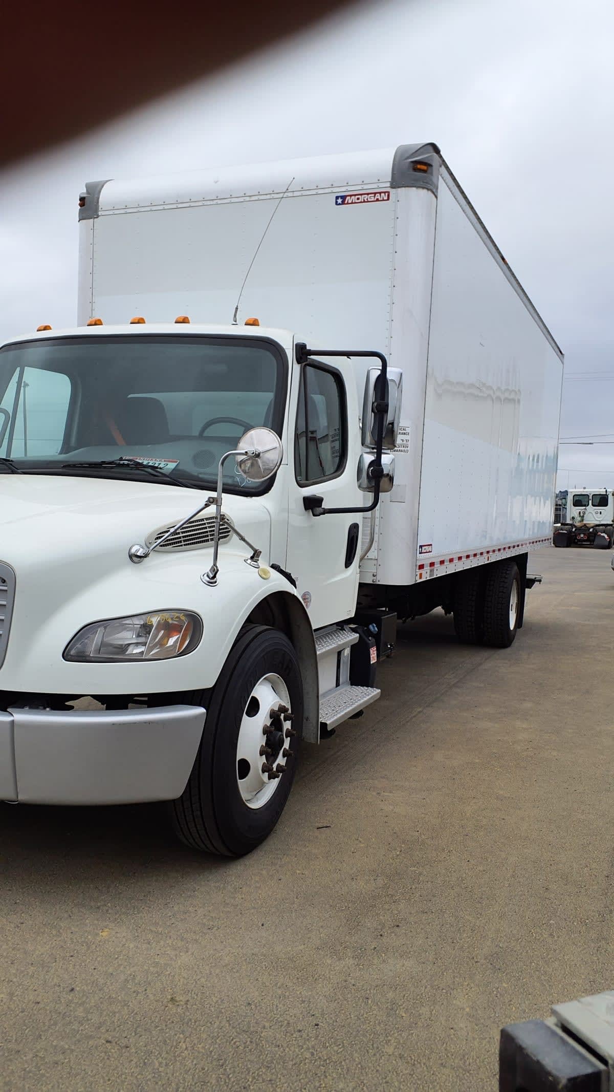 2017 FREIGHTLINER BUSINESS CLASS M2 106 in Tacoma, WA