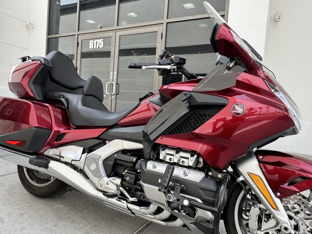 2018 Honda® Gold Wing Tour Candy Ardent Red 1800 TOUR in Las Vegas, NV