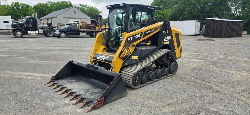 ASV POSI-TRACK RT135 in Chambersburg, PA
