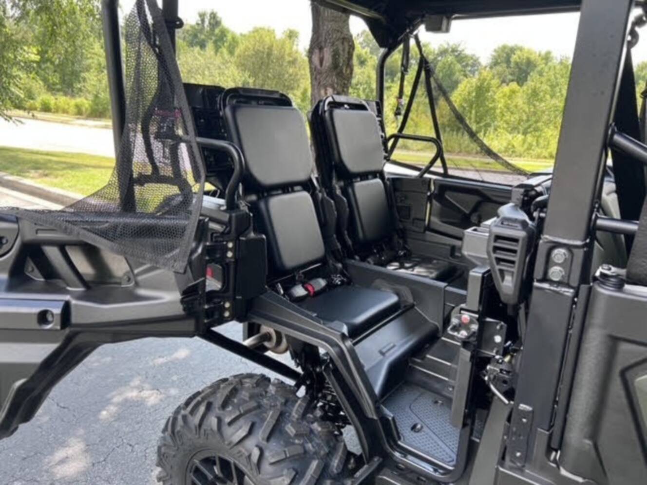 A photo of this 2026 Honda Pioneer 1000-5 Deluxe
