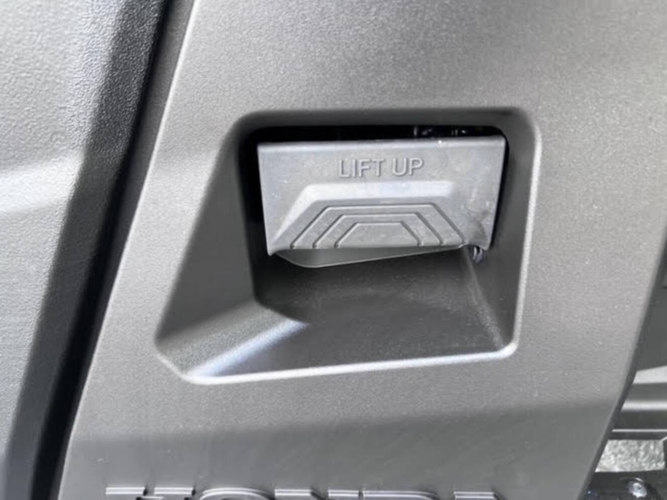 A photo of this 2026 Honda Pioneer 1000-5 Deluxe