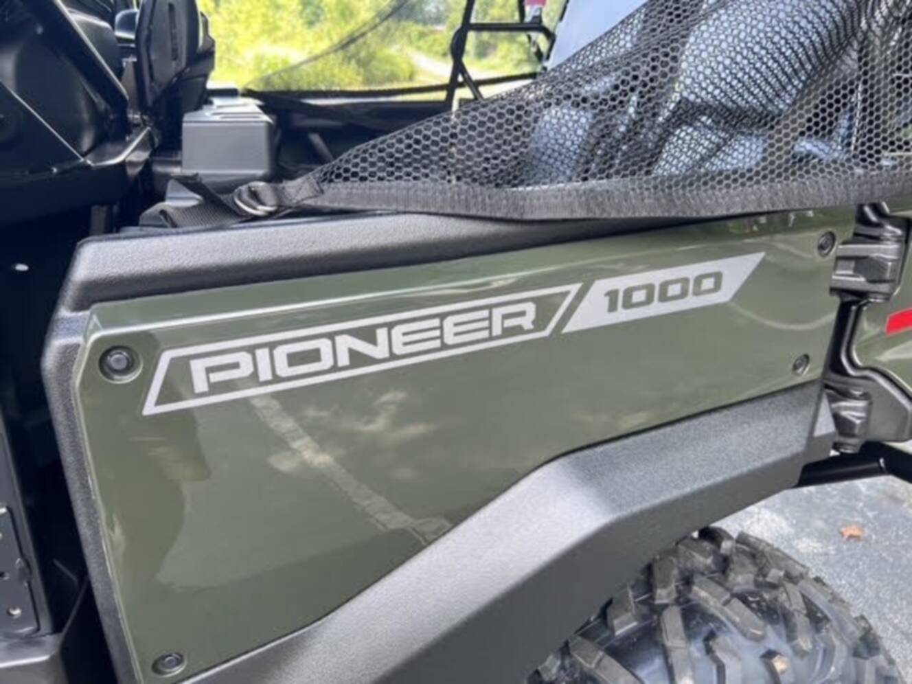 A photo of this 2026 Honda Pioneer 1000-5 Deluxe