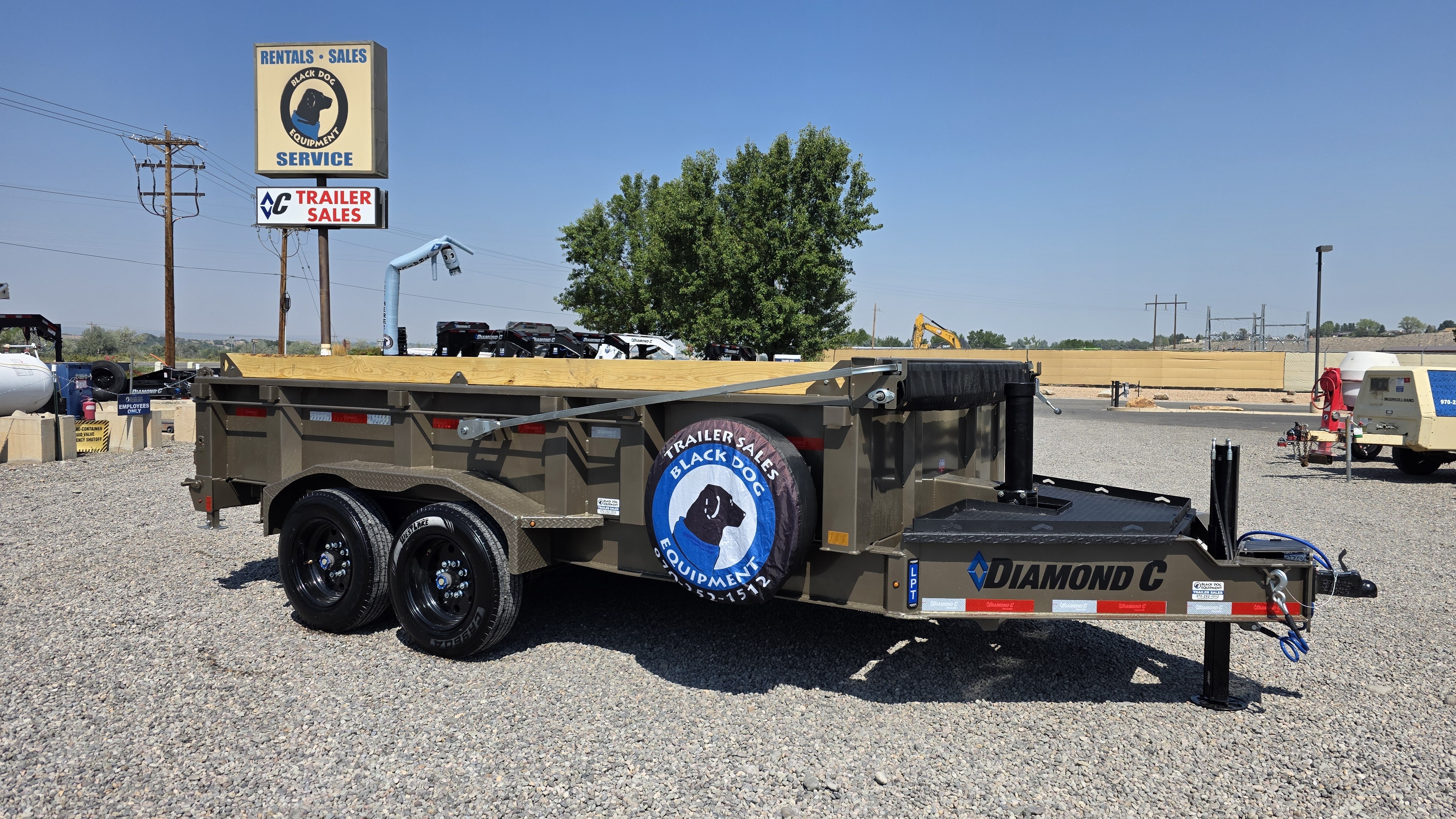 2027 DIAMOND C LPT208 14' DUMP PACESETTER EDITION 18,000 GVWR in Montrose, CO
