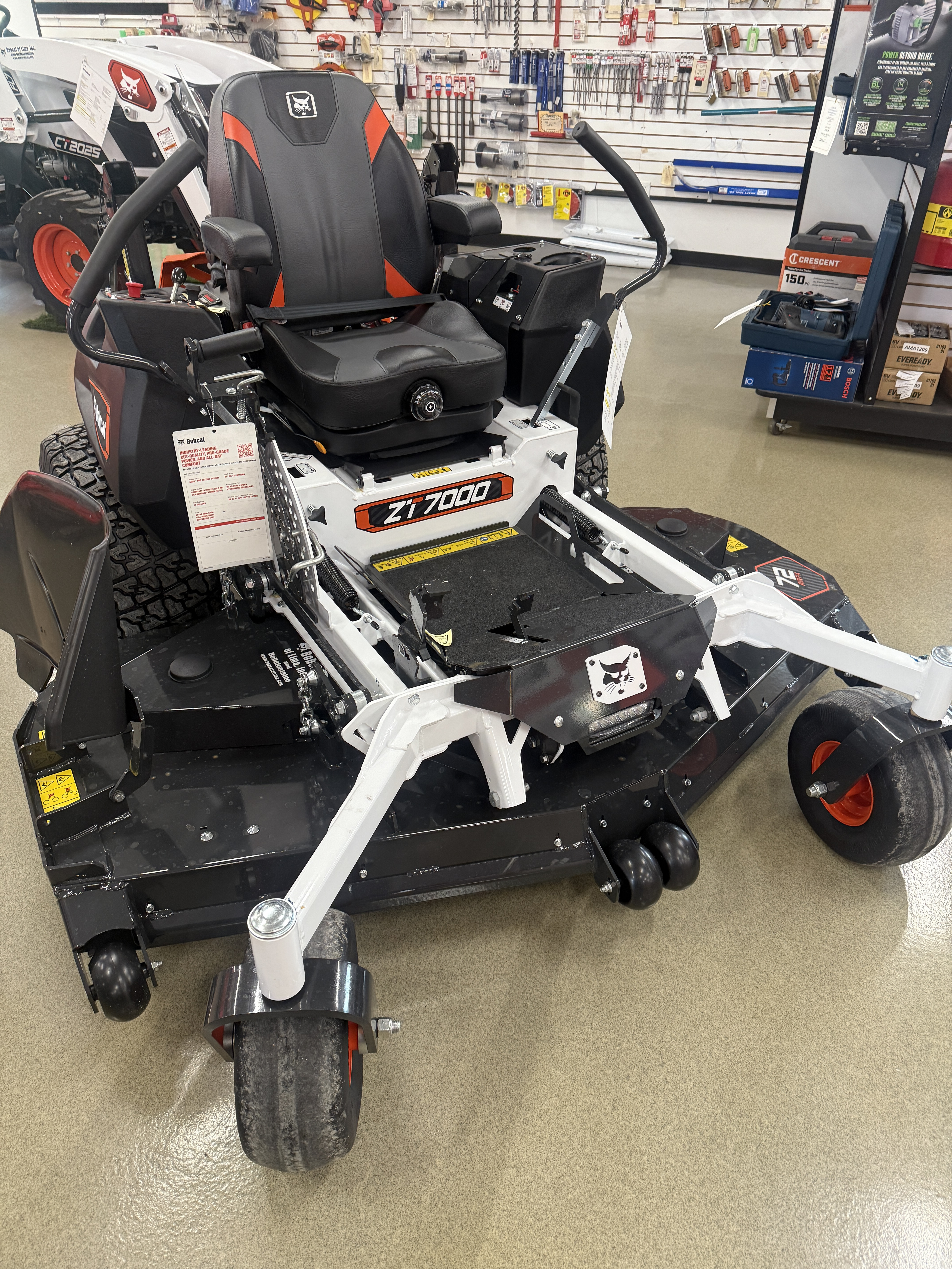 2026 Bobcat ZT7000 - 72” Deck in Lima, OH