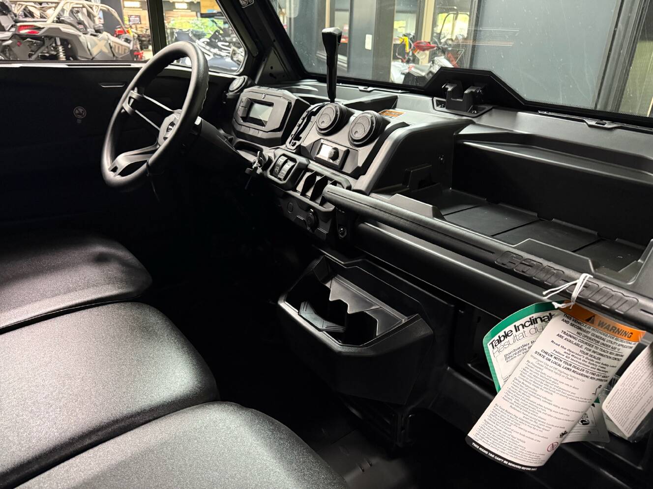 A photo of this 2026 Can-Am Defender MAX DPS CAB HD10
