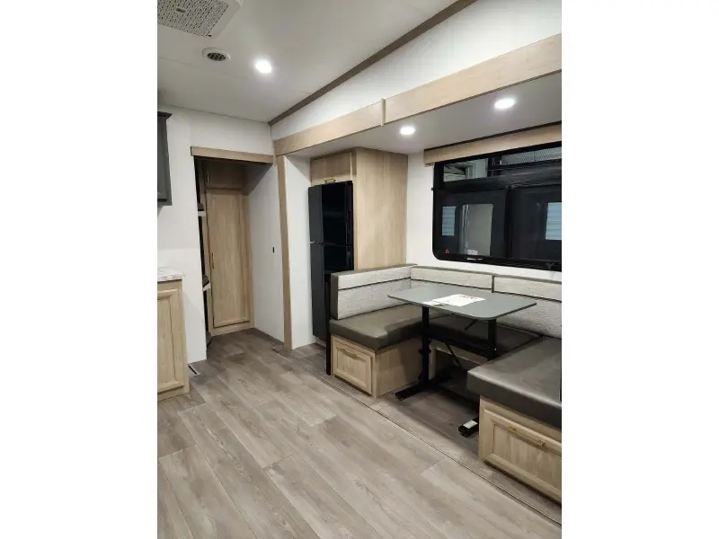 2026 KZ RV R28BH