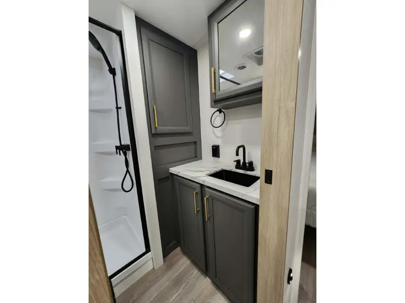 2026 KZ RV R28BH