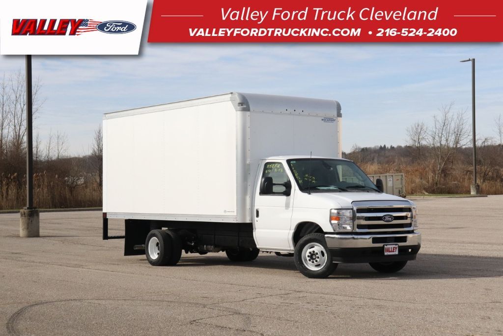 2027 Ford E-450SD in Cleveland, OH