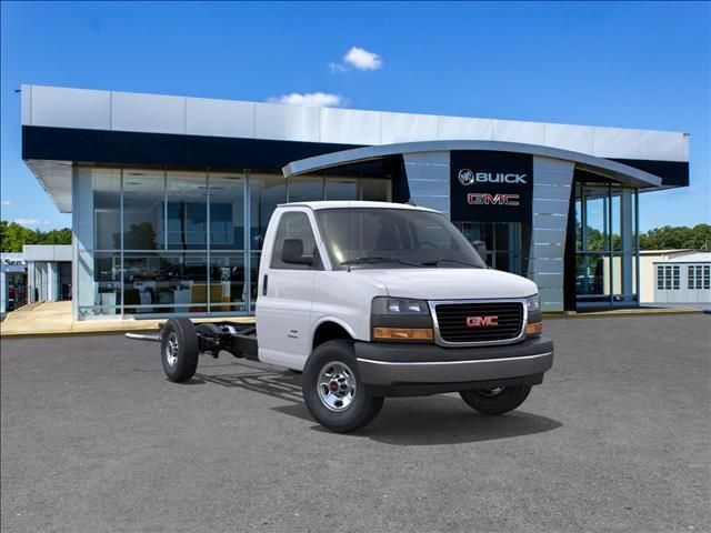 2025 GMC SAVANA in Kernersville, NC