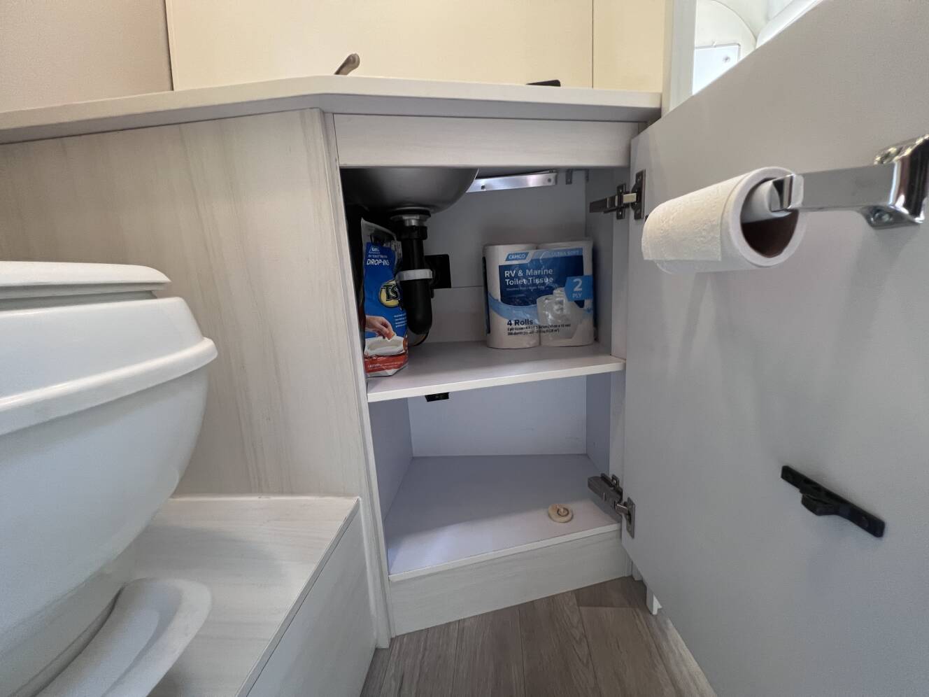 A photo of this 2020 Airstream BAMBI 20FB