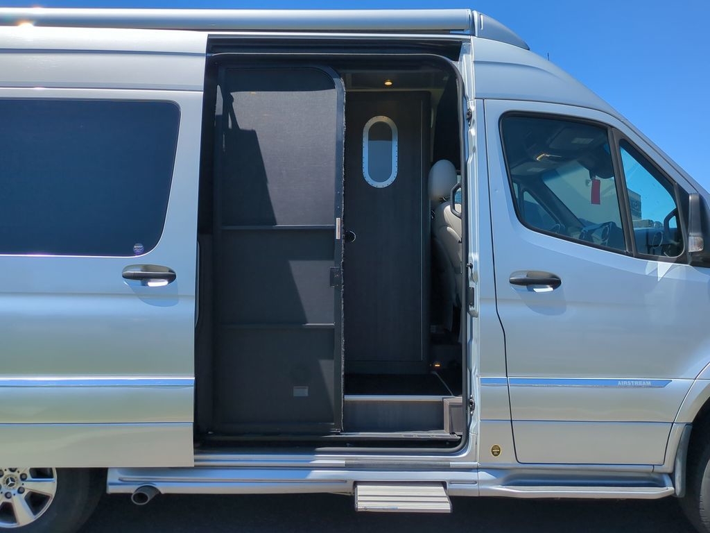 2021 Airstream INTERSTATE 19 4X4 in spokane valley WA
