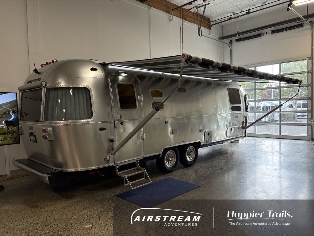 2023 Airstream Globetrotter 27FBT 27FB TWIN in milton WA
