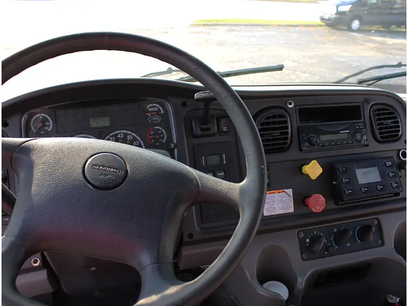 2015 FREIGHTLINER M2 106 Truck w/TEREX STC-55 HI-RANGER MATERIAL HANDLING AERIAL DEVICE-BUCKET TRUCK 