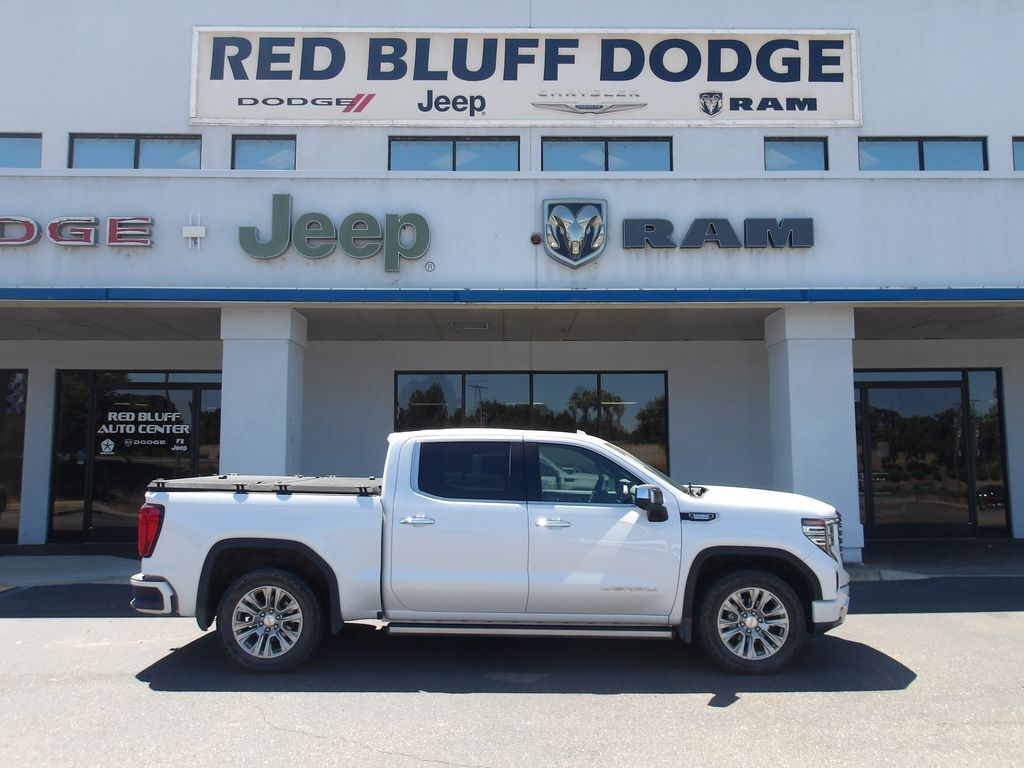 2023 GMC SIERRA in Red Bluff, CA