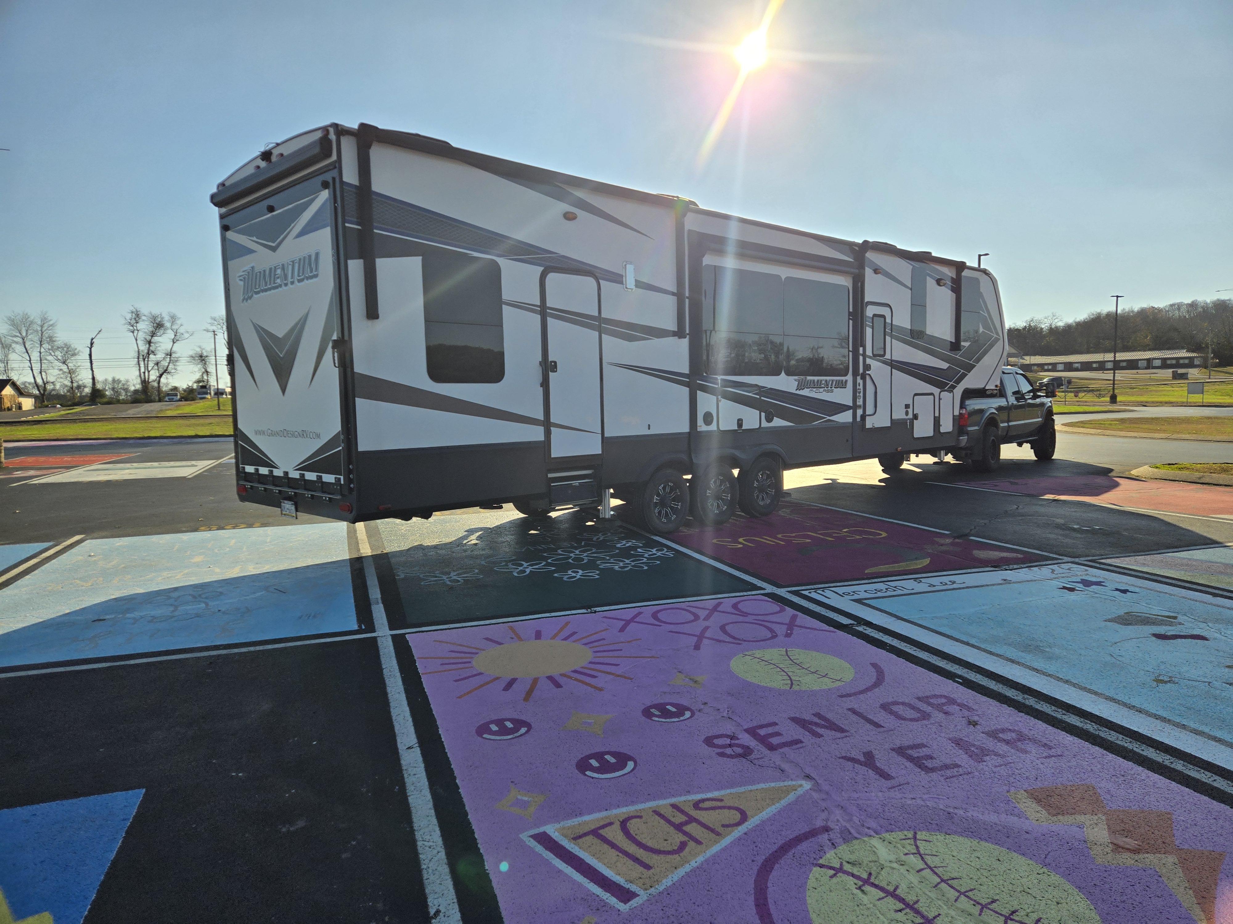 2020 Grand Design MOMENTUM M-CLASS 395M in bethpage TN