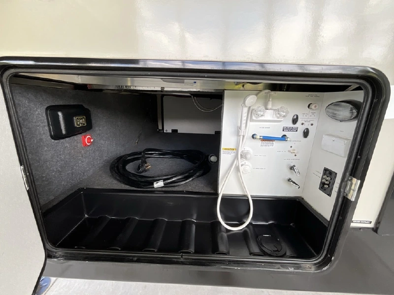 2019 COACHMEN CHAPARRAL 360IBL