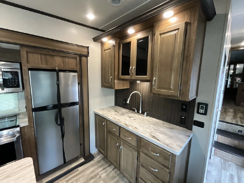 2019 COACHMEN CHAPARRAL 360IBL
