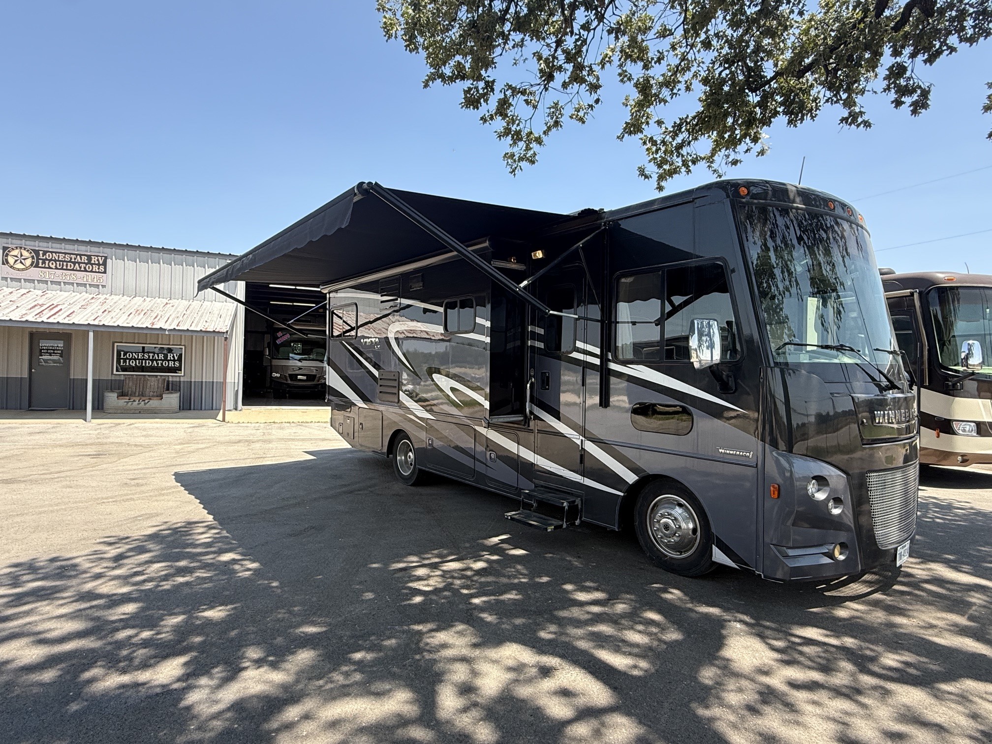 2016 Winnebago VISTA LX 27N in burleson TX
