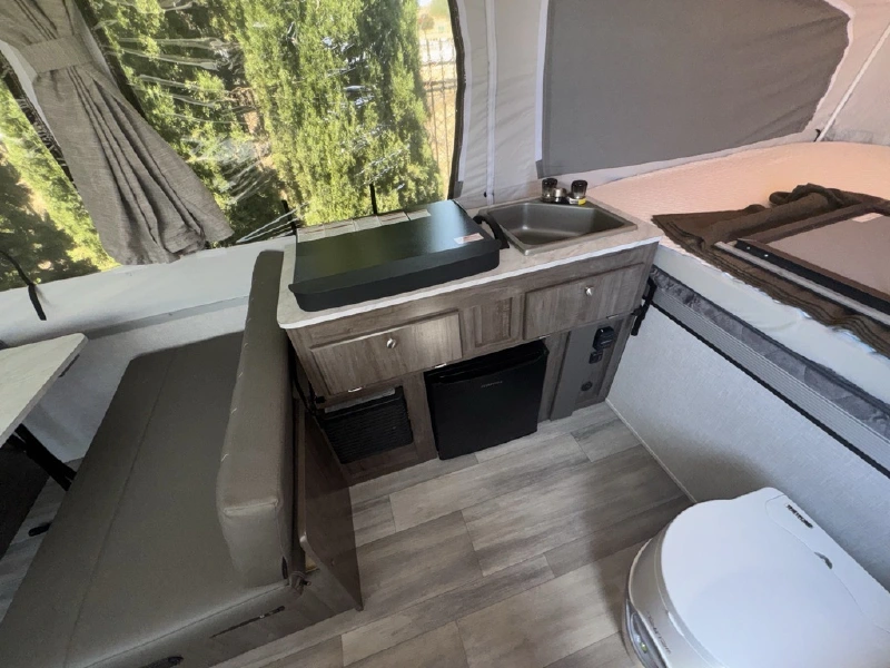 2023 FOREST RIVER FLAGSTAFF 206STSE