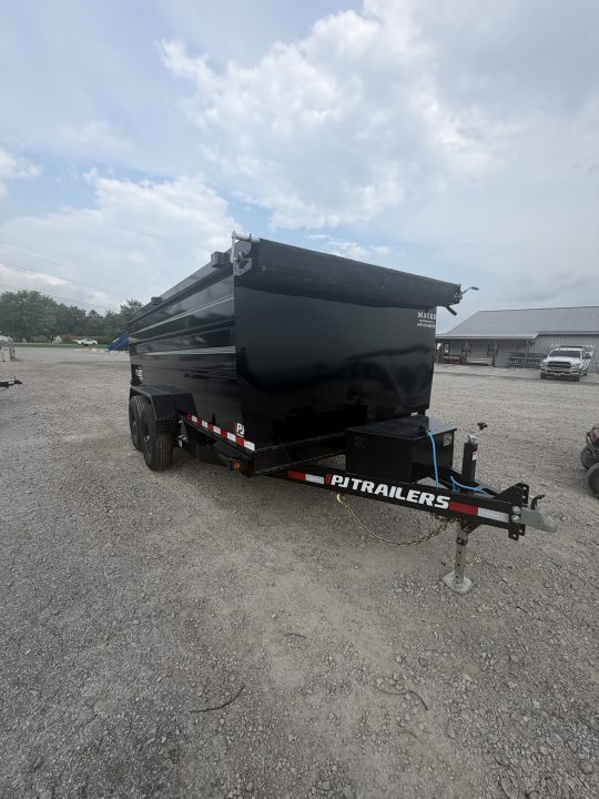 2027 PJ Trailers D7142 in Whiteland, IN