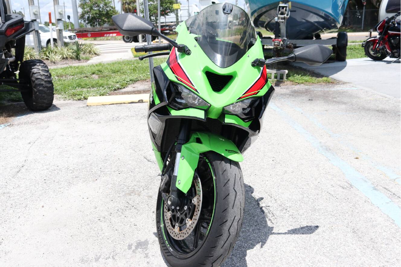 A photo of this 2024 Kawasaki NINJA ZX-6R ABS KRT EDITION