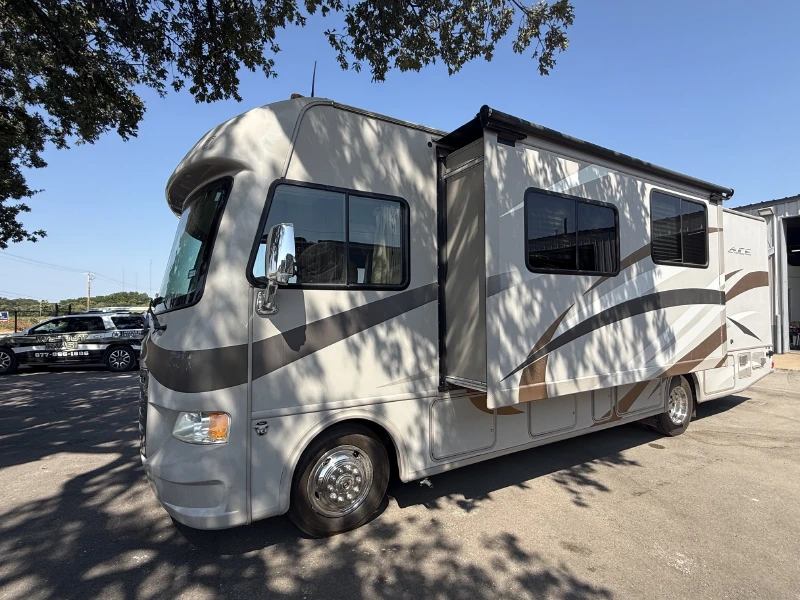 2014 THOR MOTOR COACH A.C.E. 30.1