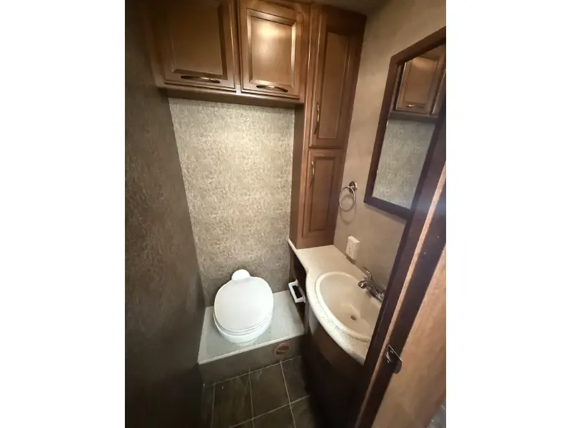 2014 THOR MOTOR COACH A.C.E. 30.1