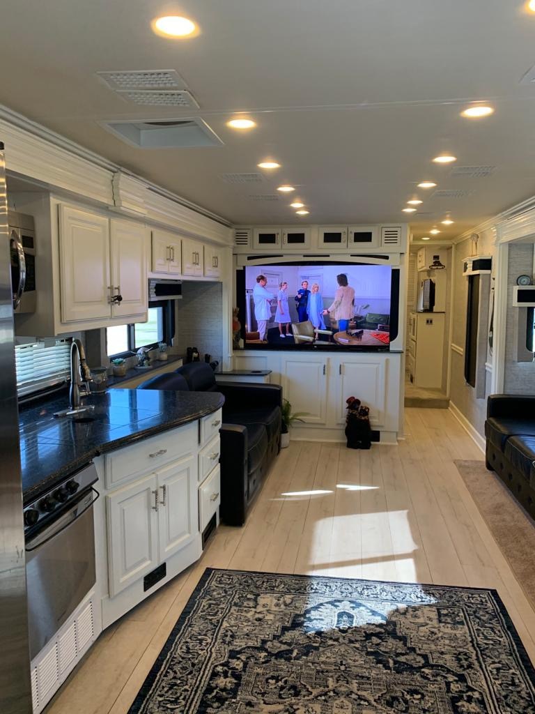 2014 Fleetwood DISCOVERY 40X in frisco TX