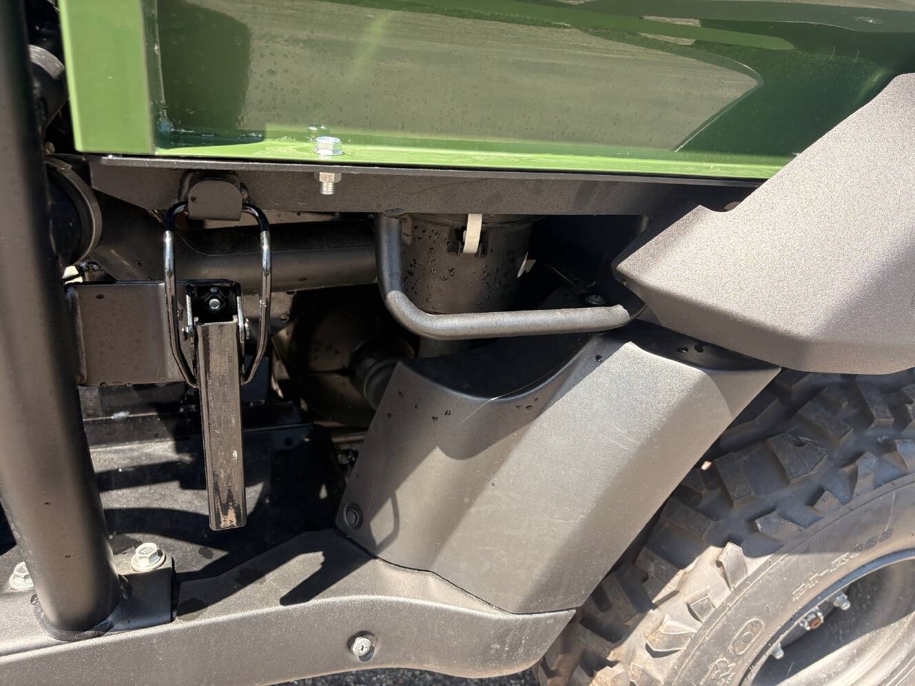 A photo of this 2026 Kawasaki MULE™ 4010 4x4