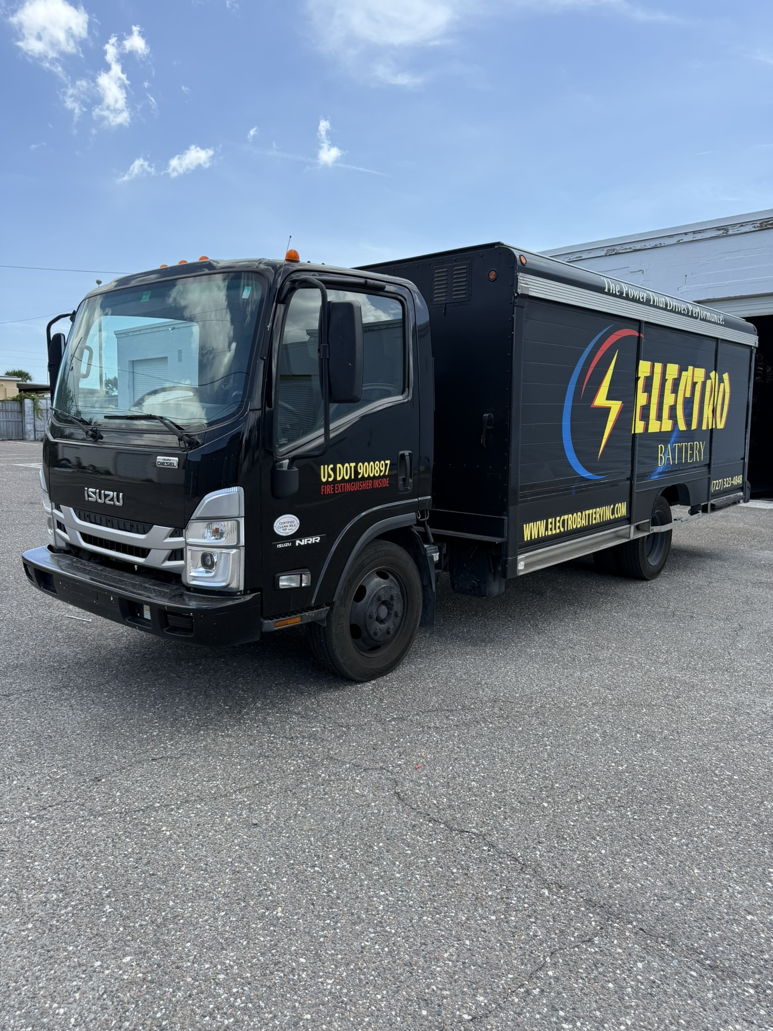 2023 ISUZU NRR in St Petersburg, FL