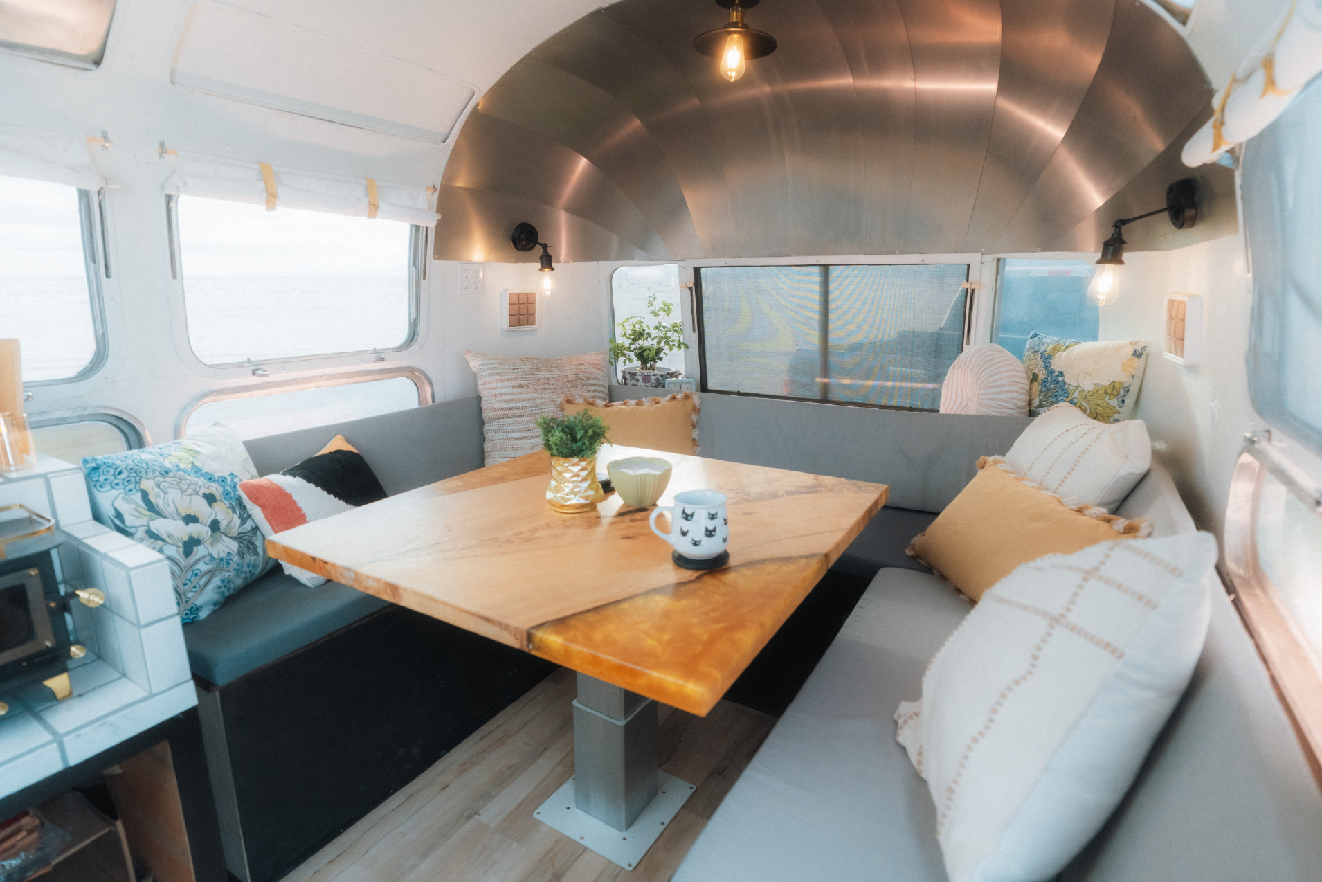 1977 Airstream EXCELLA 31 in salt lake city UT