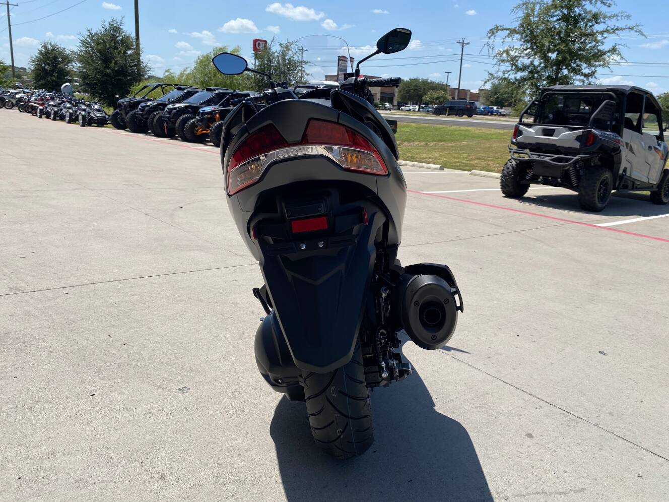A photo of this 2027 Suzuki AN400AM7