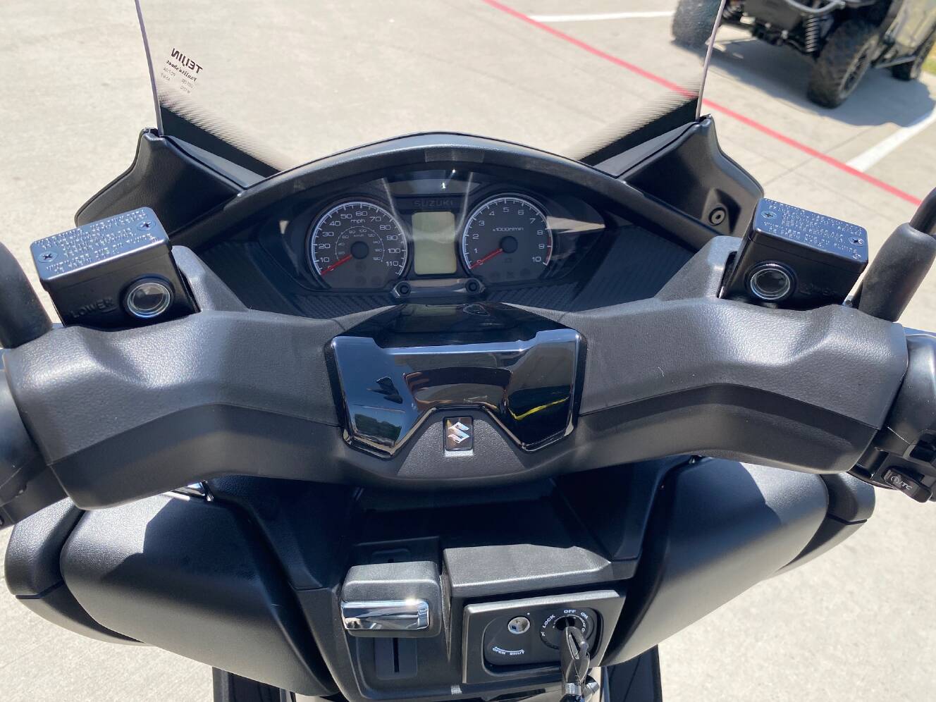 A photo of this 2027 Suzuki AN400AM7