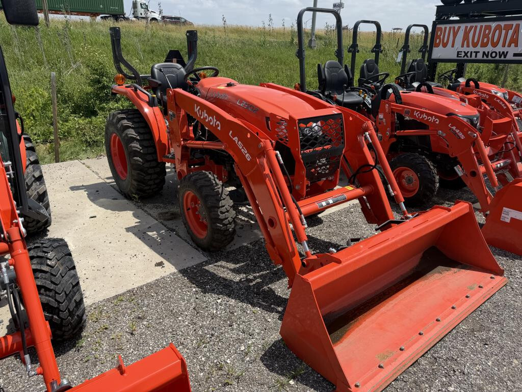 2023 Kubota L2502-HST 4WD in Menomonee Falls, WI