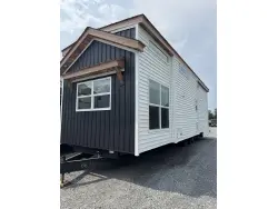 2026 WOODLAND PARK TR-266L