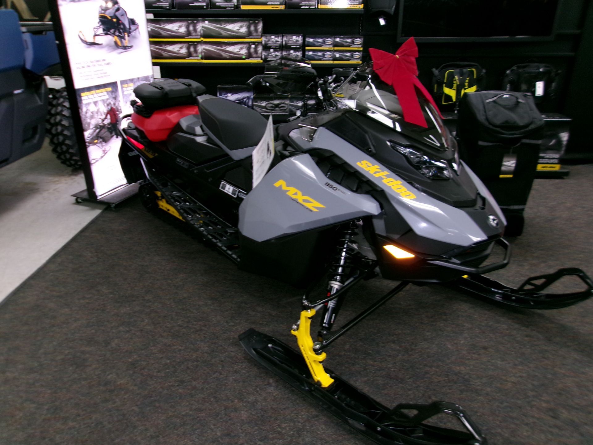 2026 Ski-Doo MXZ Adrenaline 129 850 E-TEC ES Ripsaw 1.25 850 E-TEC 129 1.25 in zulu IN
